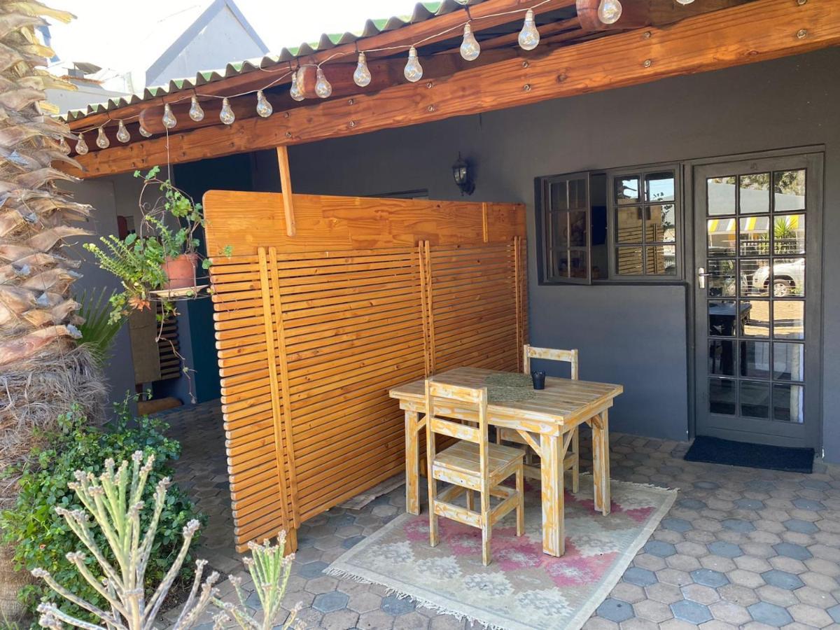 Karoozin Village Oudtshoorn Dış mekan fotoğraf